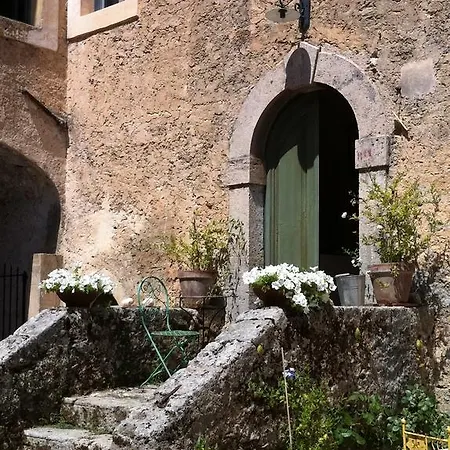 Willa Pistillo Casalvieri